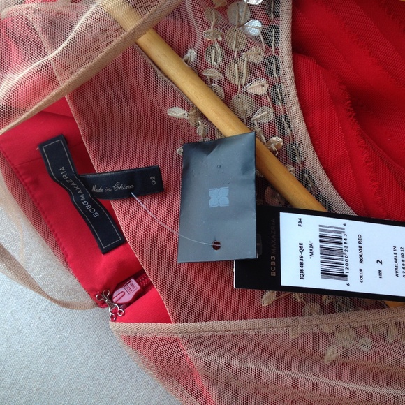 💃 BCBG 💃 Red Jewelled Neck Dress Size 2 - Picture 4 of 7